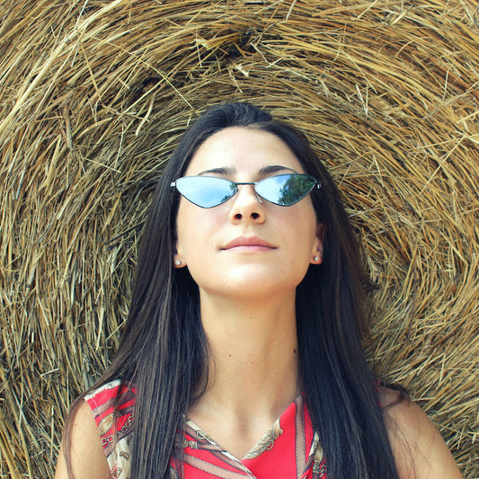 Occhiali da Sole donna dp69 triangolari in metallo DPS117-04